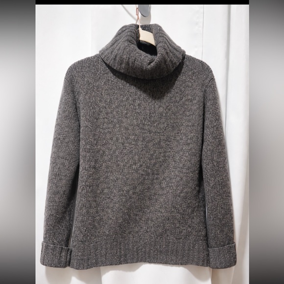 Sutton Studio Merino Wool Turtleneck Sweater Gray Size L Bloomingdale’s - Picture 2 of 8